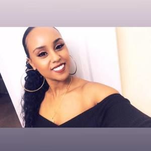 Meet your Posher, Samiha